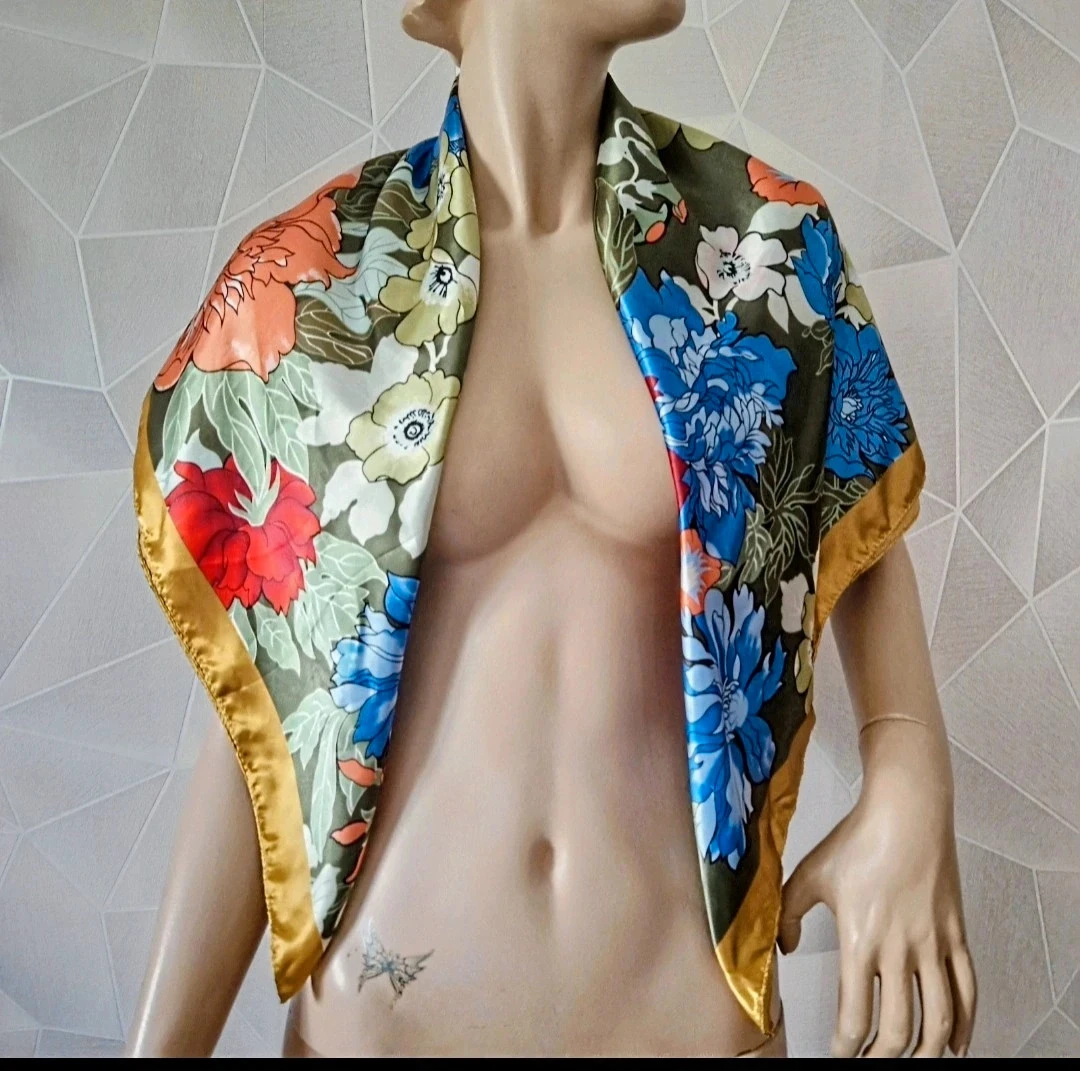 Foulard en soie 90x90 cm